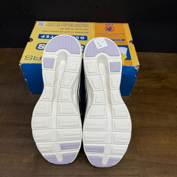 New W/ Box! Women's Skechers Go Walk Glide Step 2.0 Black Lavender Goga Size 11 - Picture 5 of 5